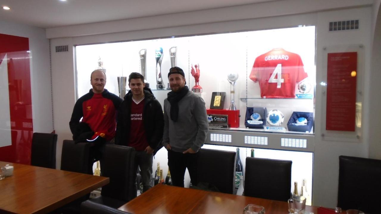 Tea In Liverpool - Private - Quiet - Ground Floor - En-Suite - Walk-In-Shower Екстериор снимка