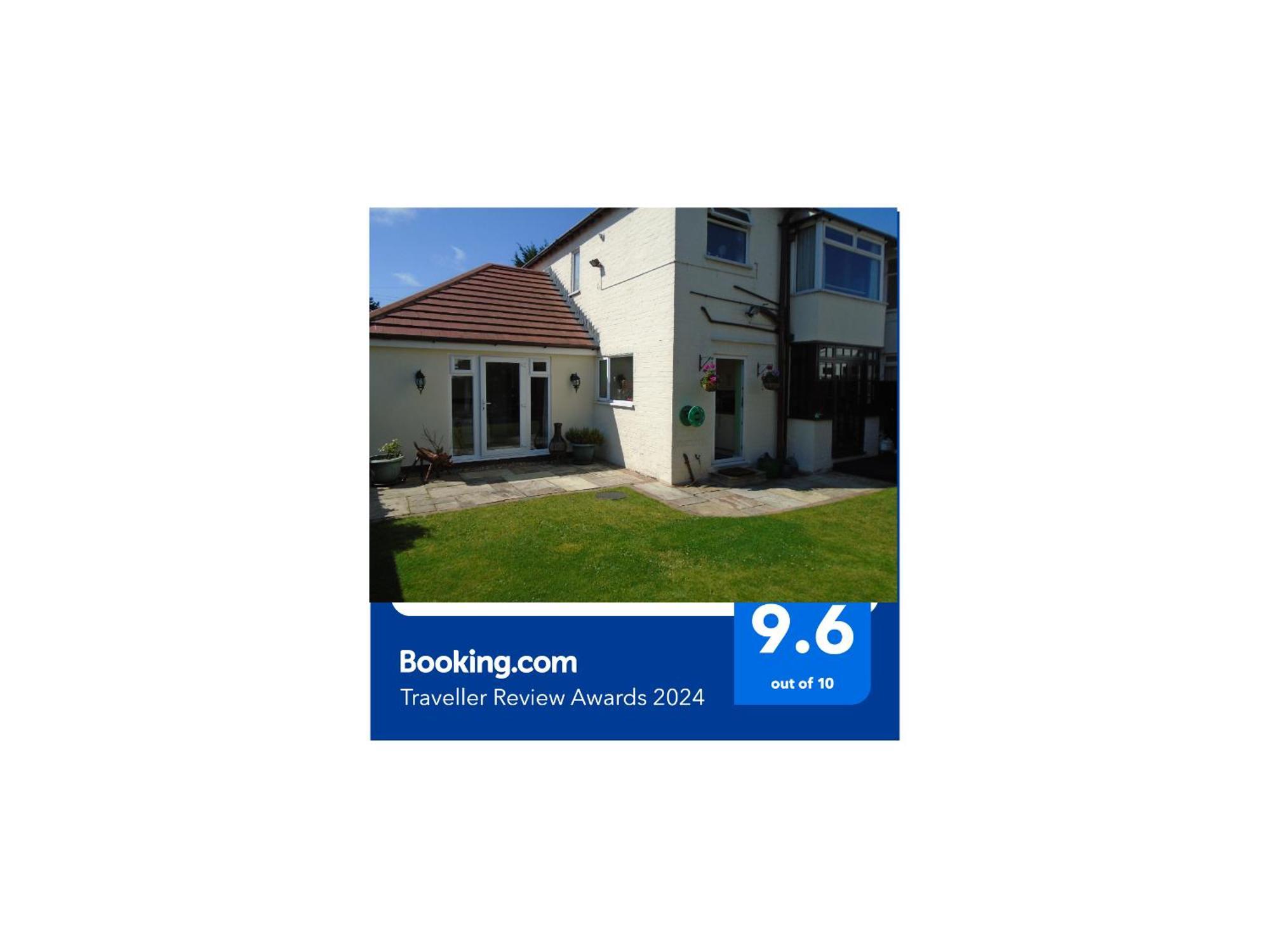 Tea In Liverpool - Private - Quiet - Ground Floor - En-Suite - Walk-In-Shower Екстериор снимка